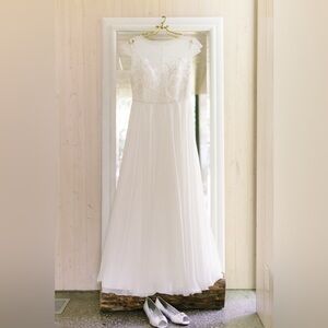 Elegant White Wedding Dress